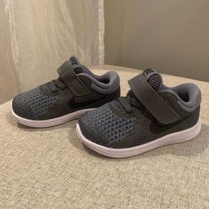 Nike Revolution 4 Toddler Shoes